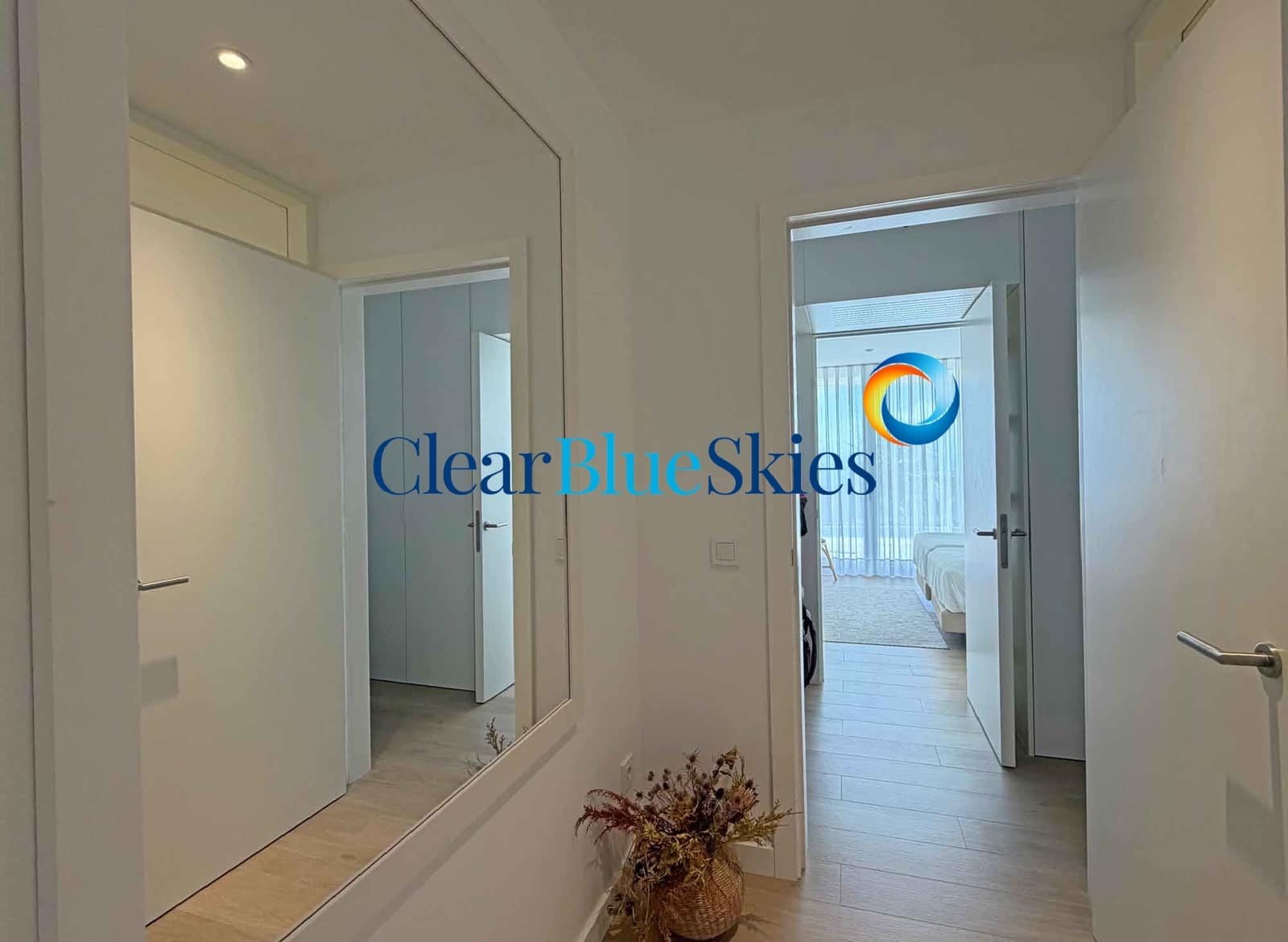 3 bedroom Villa for sale in Guia de Isora with pool garage - € 1,970,000 (Ref: 9699936)