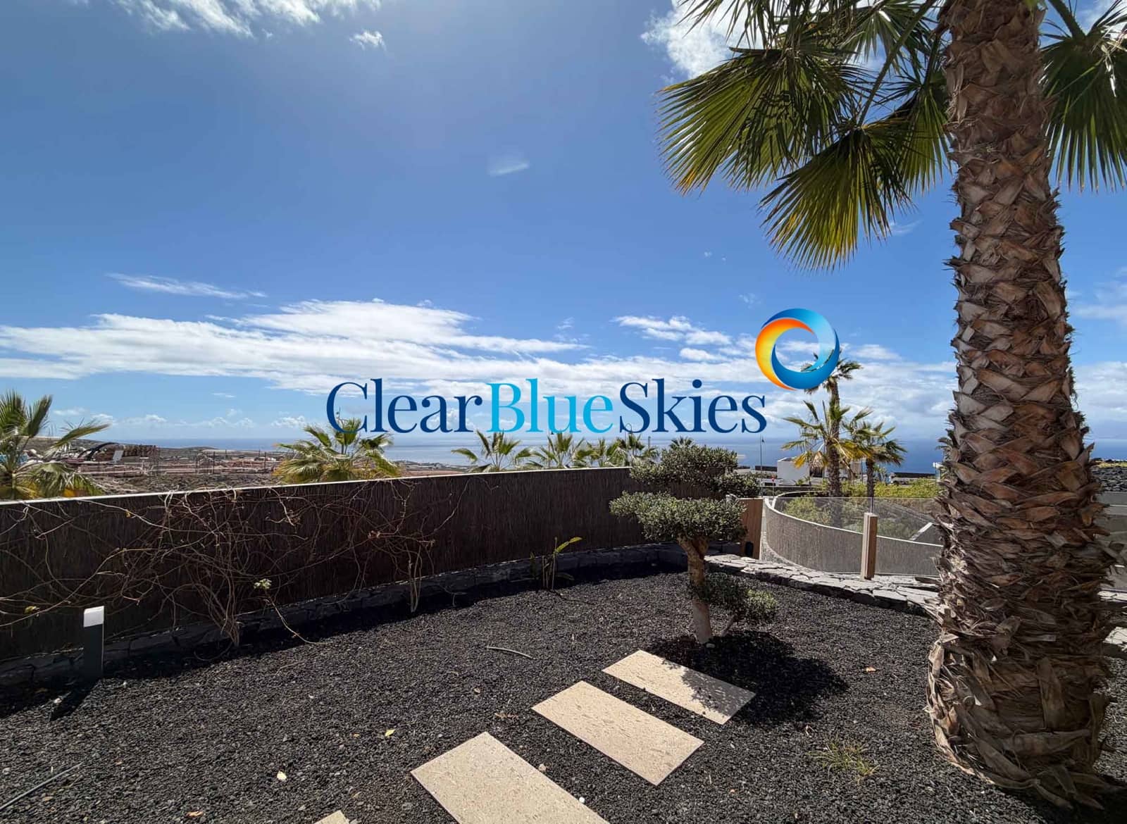 3 bedroom Villa for sale in Guia de Isora with pool garage - € 1,970,000 (Ref: 9699936)