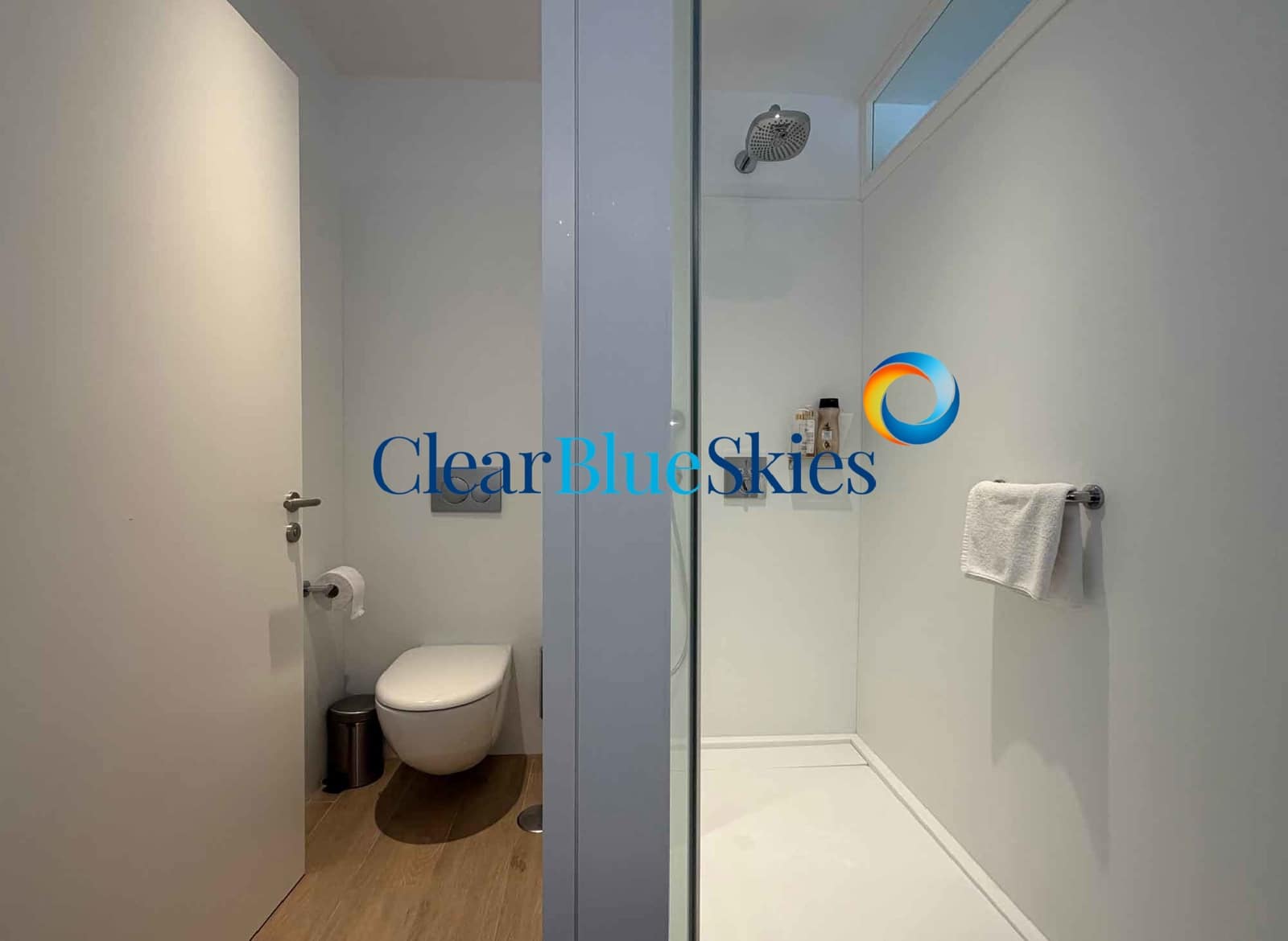 3 bedroom Villa for sale in Guia de Isora with pool garage - € 1,970,000 (Ref: 9699936)