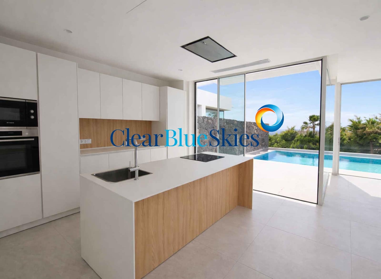 Chalet de 4 habitaciones en Costa Adeje en venta con piscina garaje - 1.980.000 € (Ref: 9699937)