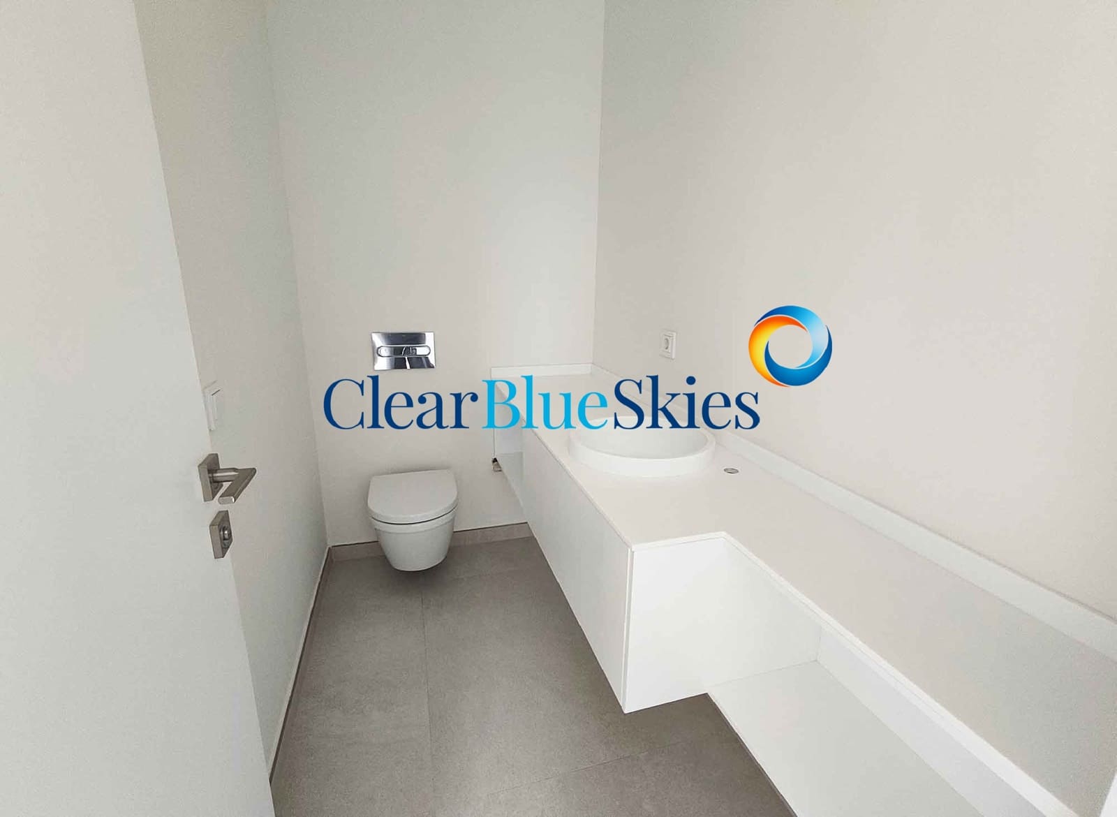 Chalet de 4 habitaciones en Costa Adeje en venta con piscina garaje - 1.980.000 € (Ref: 9699937)