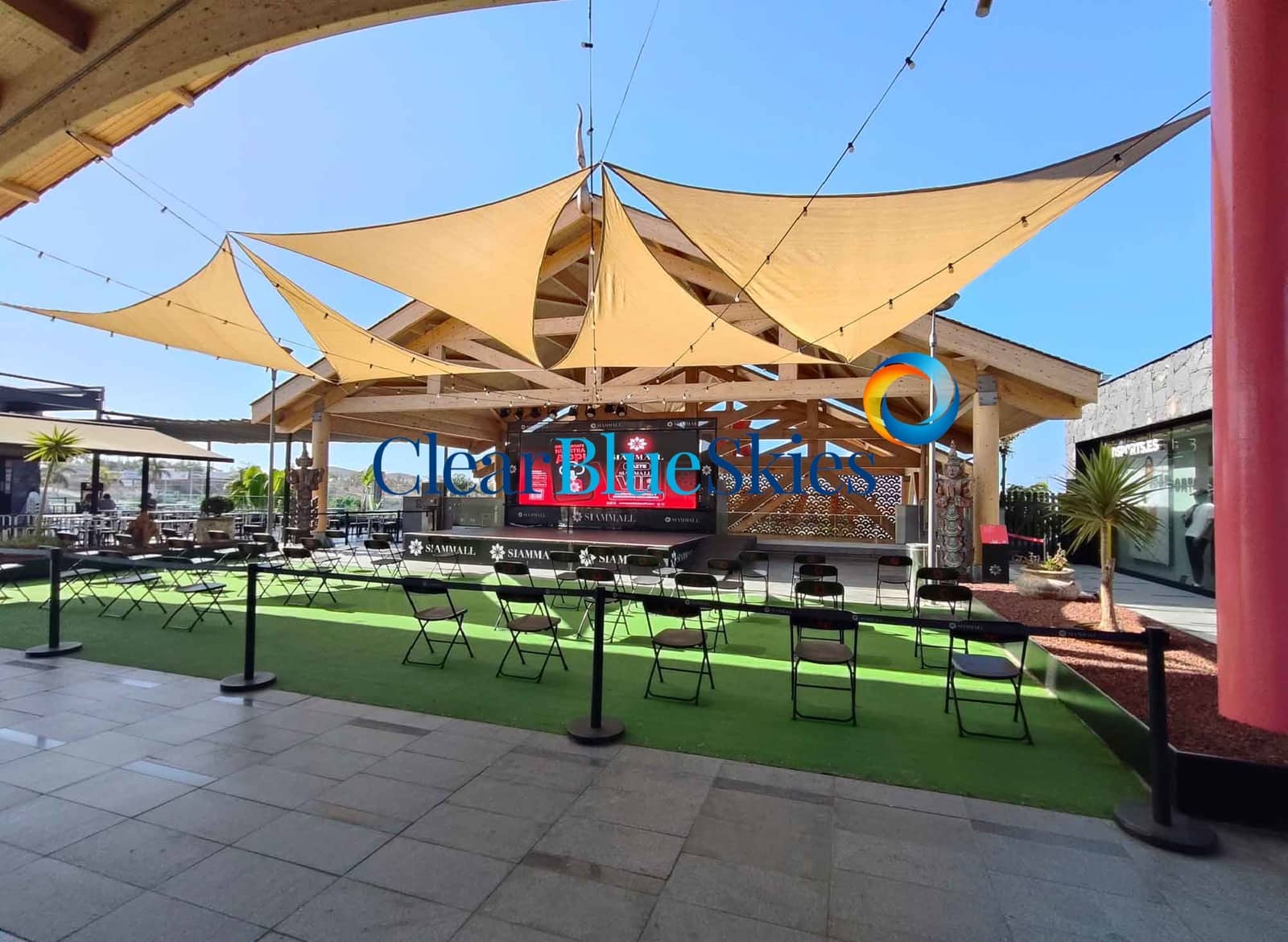 Chalet de 4 habitaciones en Costa Adeje en venta con piscina garaje - 1.980.000 € (Ref: 9699937)