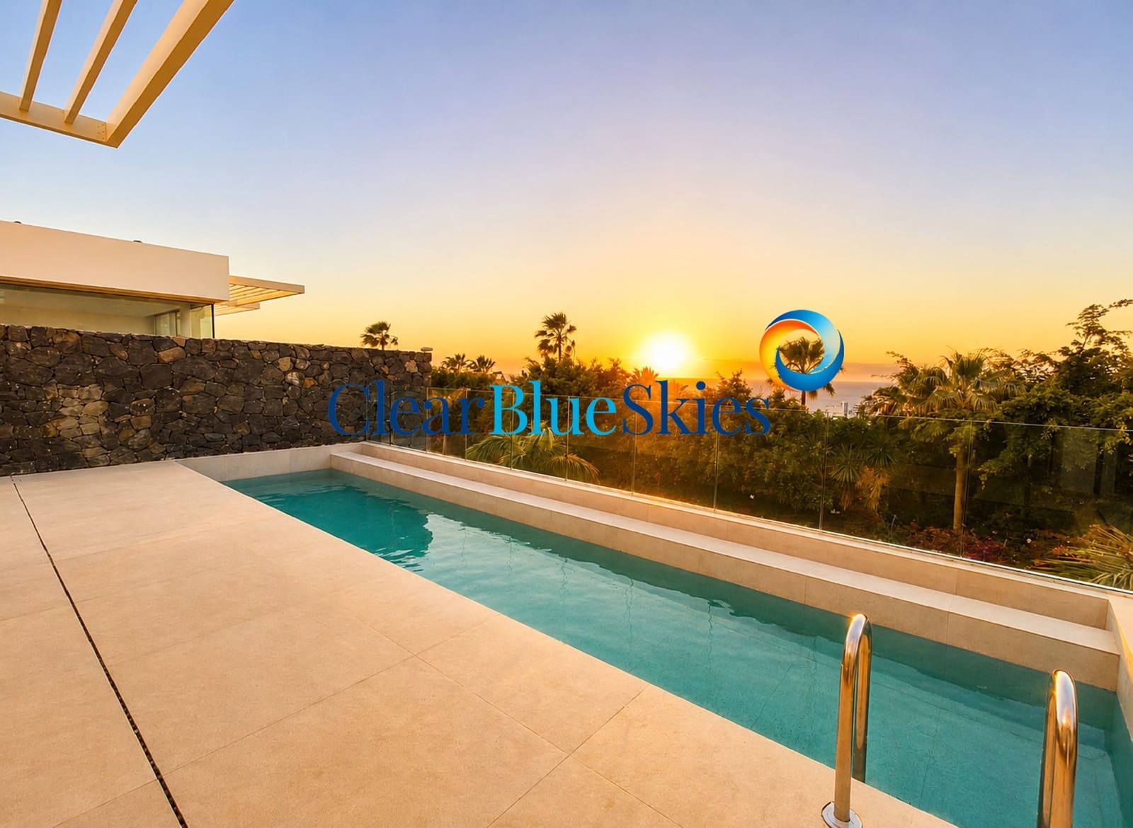 4 soverom Villa til salgs i Costa Adeje med svømmebasseng garasje - € 1 980 000 (Ref: 9699937)