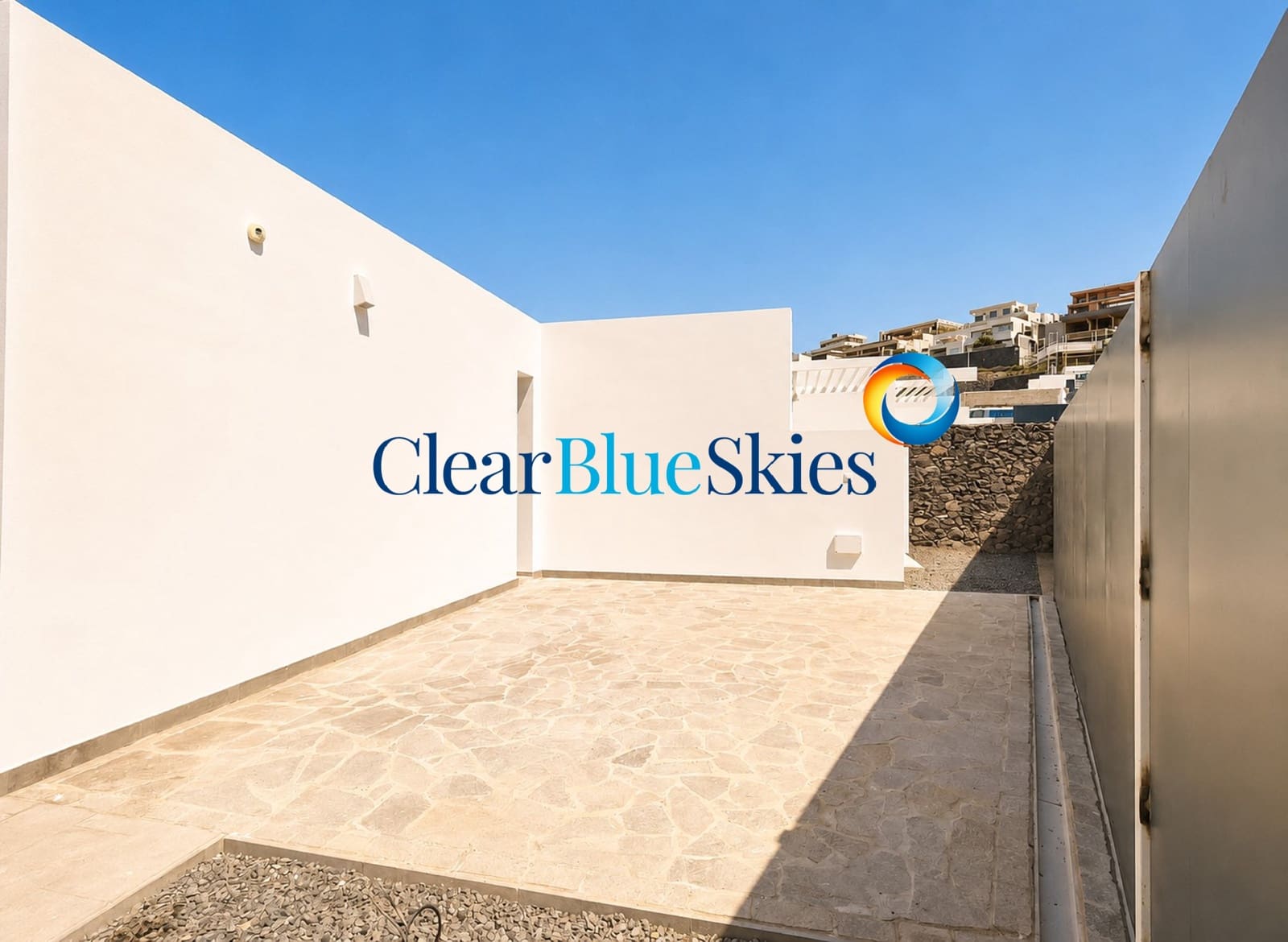 4 soverom Villa til salgs i Costa Adeje med svømmebasseng garasje - € 1 980 000 (Ref: 9699937)