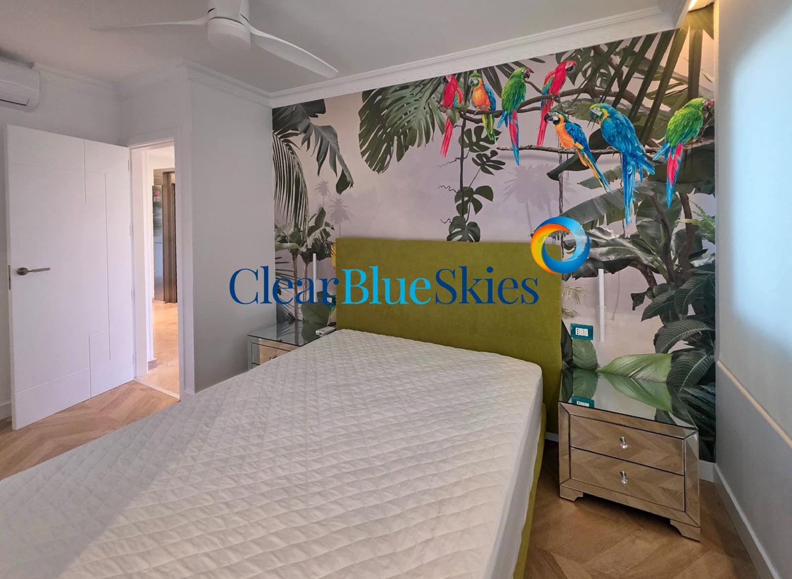 4 bedroom Villa for sale in Adeje with pool garage - € 3,500,000 (Ref: 9713398)