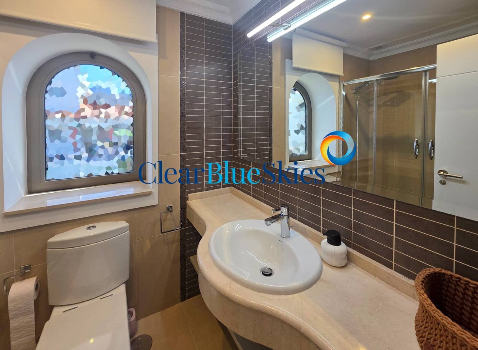 4 bedroom Villa for sale in Adeje with pool garage - € 3,500,000 (Ref: 9713398)