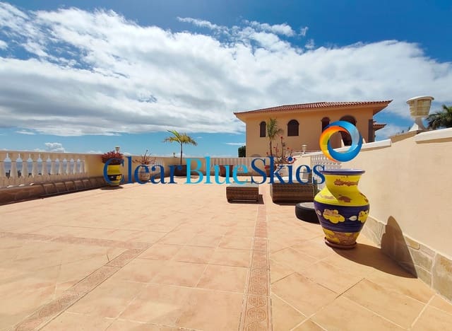 14 slaapkamer Villa te koop in Playa Paraiso, Adeje met zwembad garage - € 2.590.000 (Ref: 9714045)