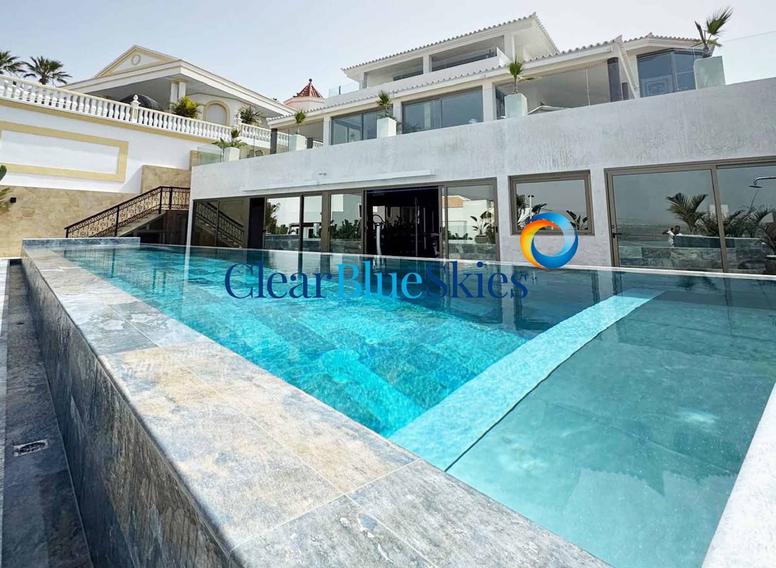 4 bedroom Villa for sale in Costa Adeje with pool garage - € 5,500,000 (Ref: 9714165)