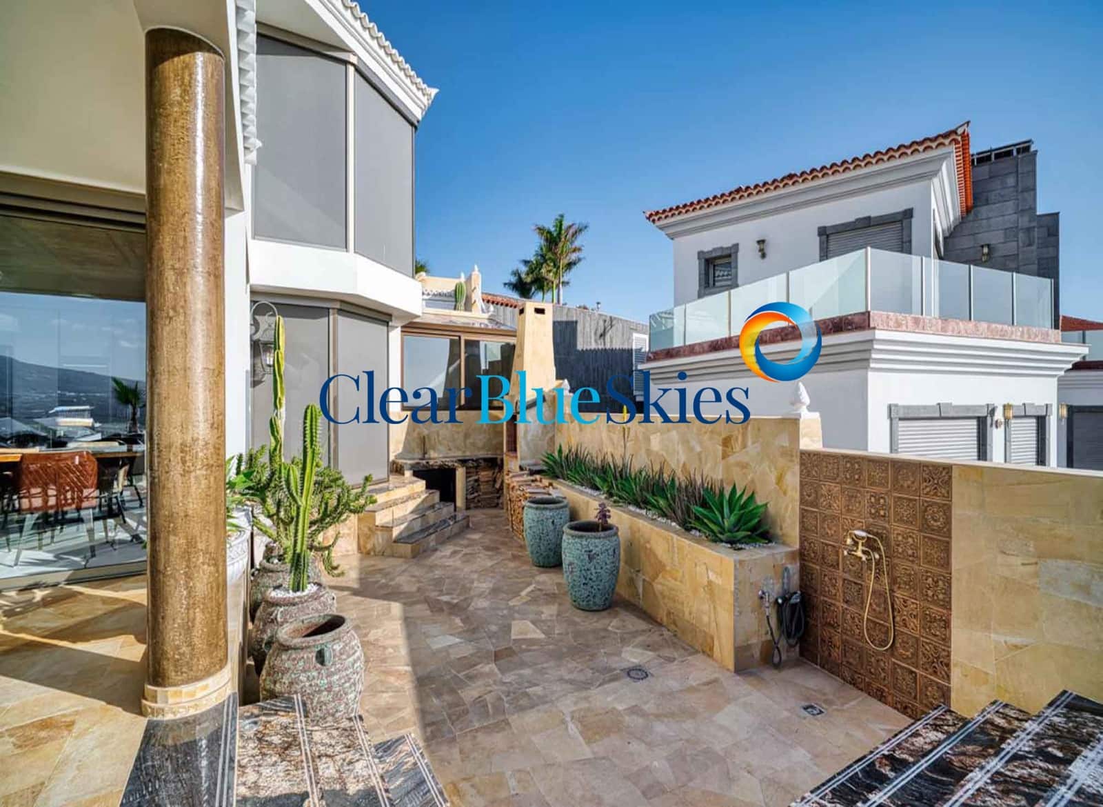 4 bedroom Villa for sale in Costa Adeje with pool garage - € 5,500,000 (Ref: 9714165)