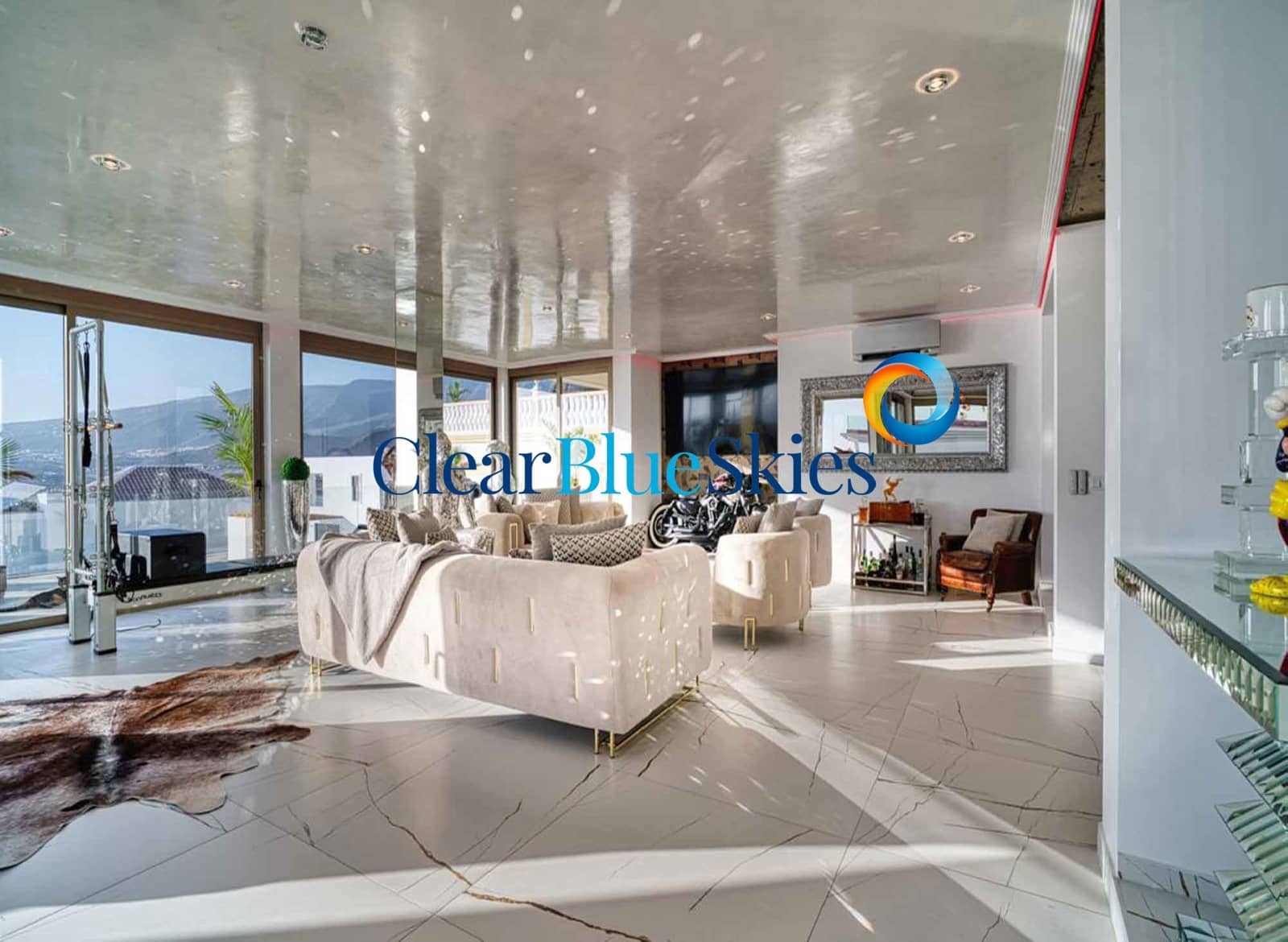 4 bedroom Villa for sale in Costa Adeje with pool garage - € 5,500,000 (Ref: 9714165)