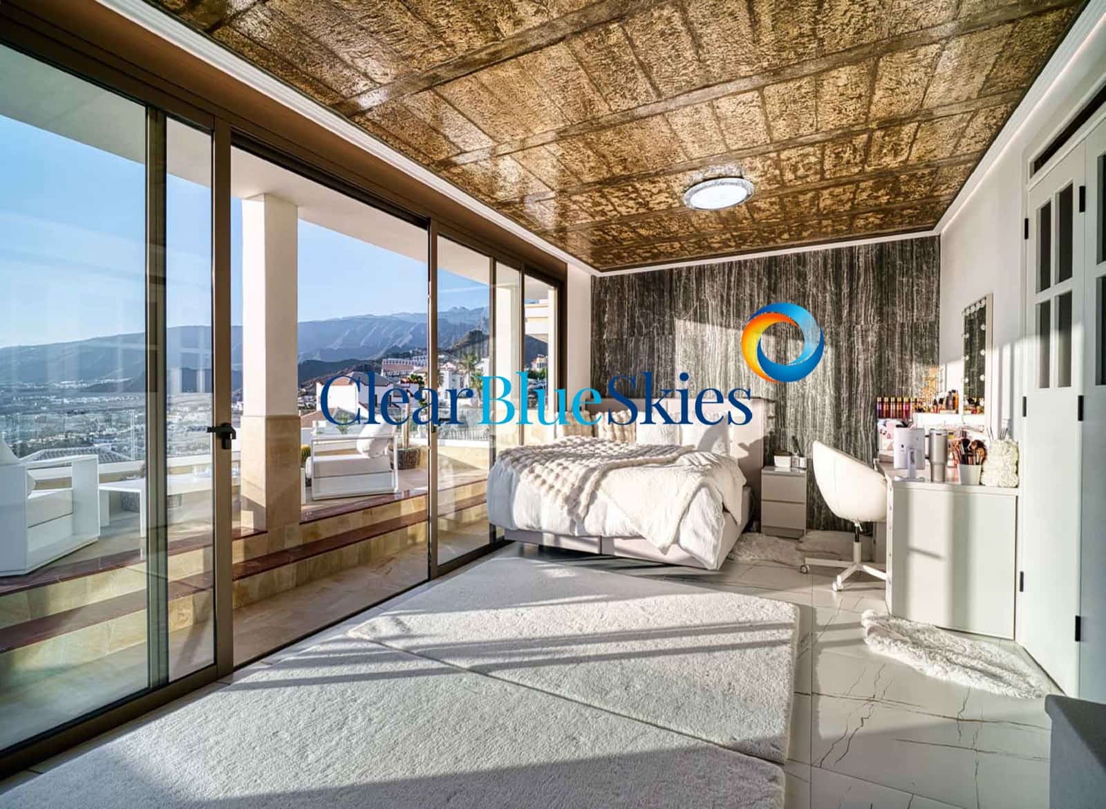 4 bedroom Villa for sale in Costa Adeje with pool garage - € 5,500,000 (Ref: 9714165)