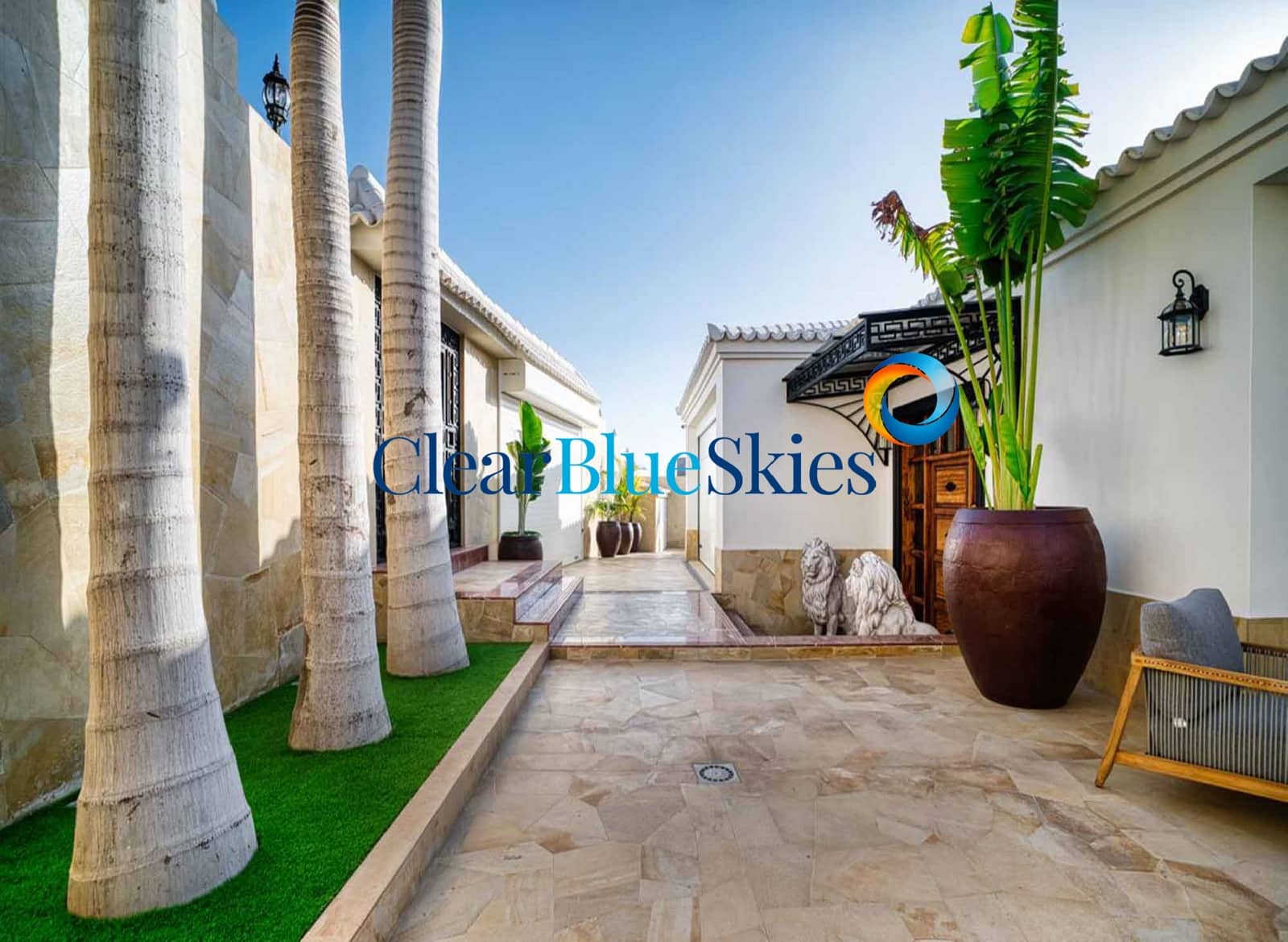 4 bedroom Villa for sale in Costa Adeje with pool garage - € 5,500,000 (Ref: 9714165)