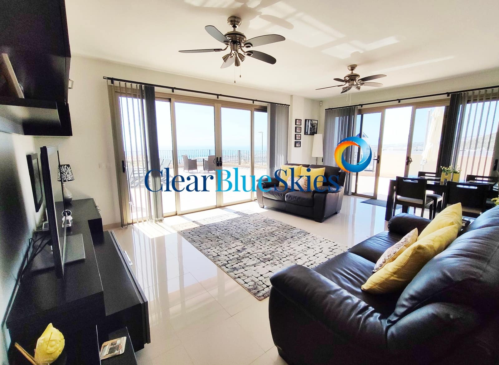 3 bedroom Villa for sale in Torviscas with garage - € 1,299,000 (Ref: 9734151)