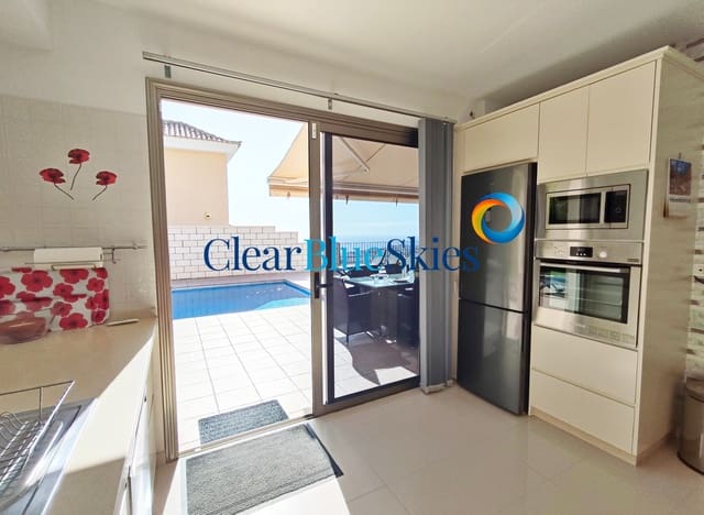 3 Zimmer Villa zu verkaufen in Torviscas, Adeje mit Garage - 1.299.000 € (Ref: 9734151)