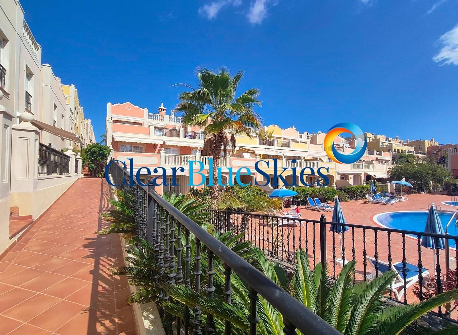 2 sovrum Lägenhet till salu i Palm-Mar med pool - 425 000 € (Ref: 9734152)