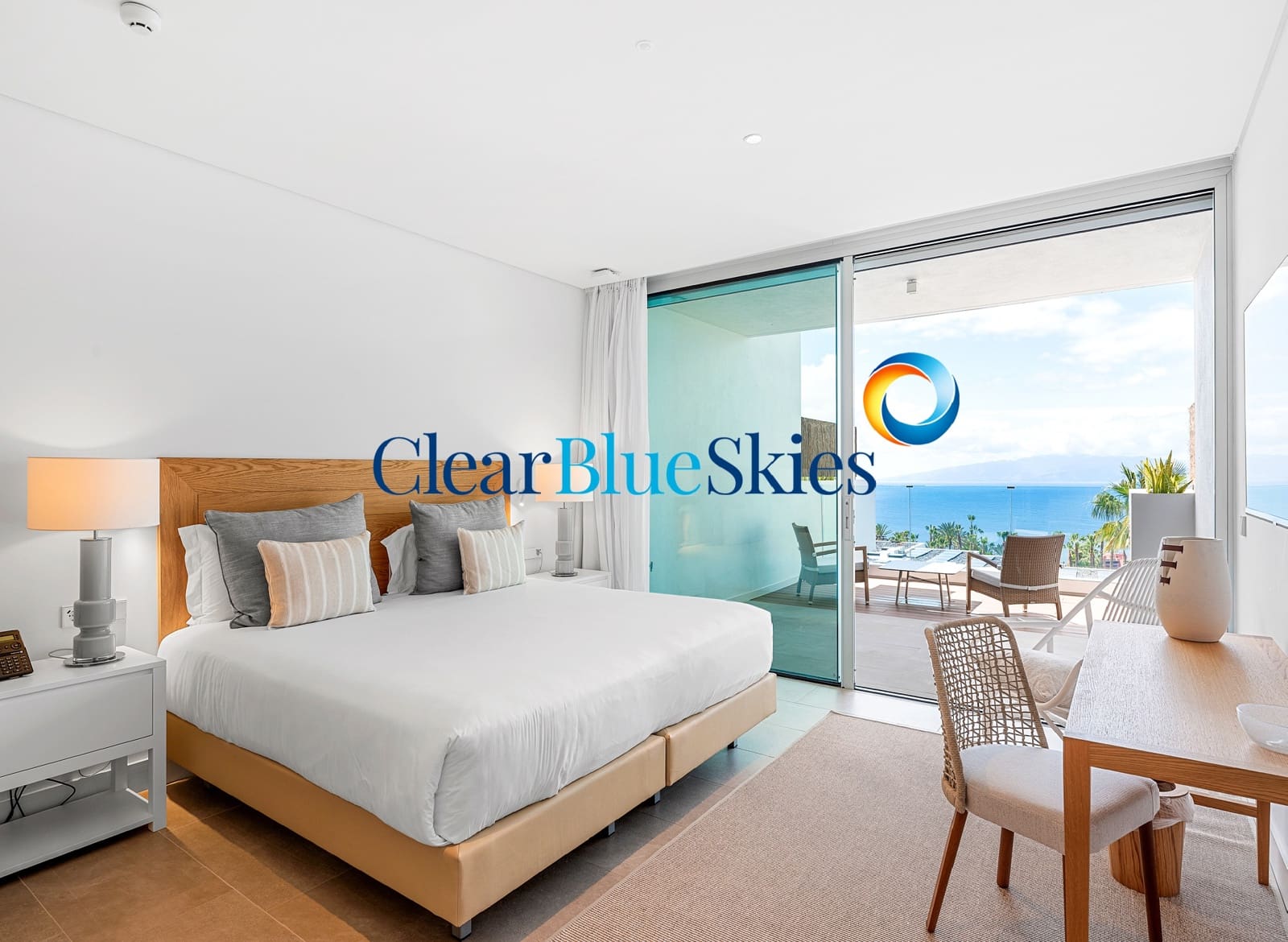 3 bedroom Apartment for sale in Playa San Juan with pool garage - € 1,717,000 (Ref: 9743027)