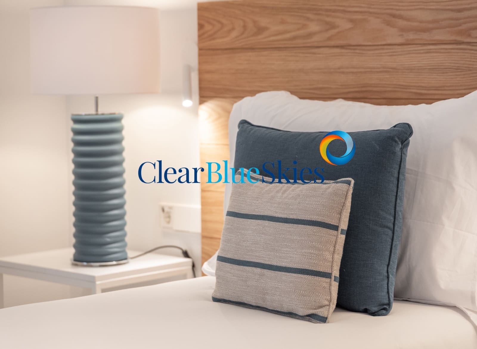 3 bedroom Apartment for sale in Playa San Juan with pool garage - € 1,717,000 (Ref: 9743027)