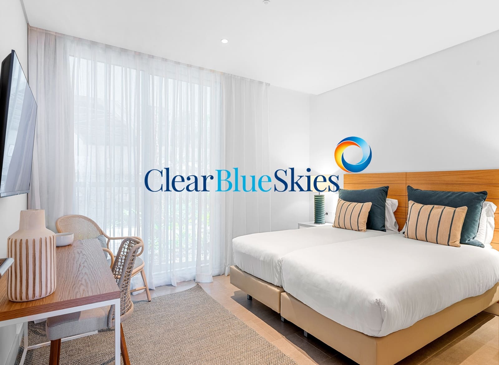 3 bedroom Apartment for sale in Playa San Juan with pool garage - € 1,717,000 (Ref: 9743027)