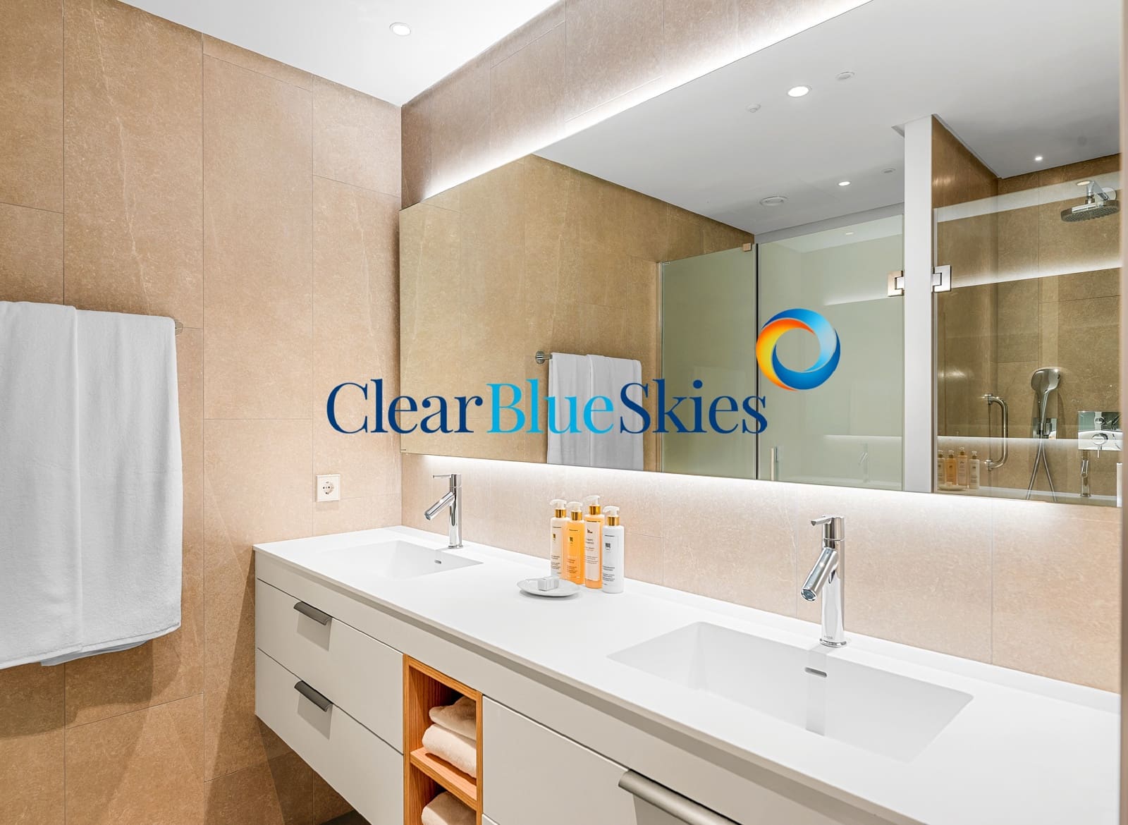 2 bedroom Apartment for sale in Playa San Juan with pool garage - € 1,015,000 (Ref: 9743089)