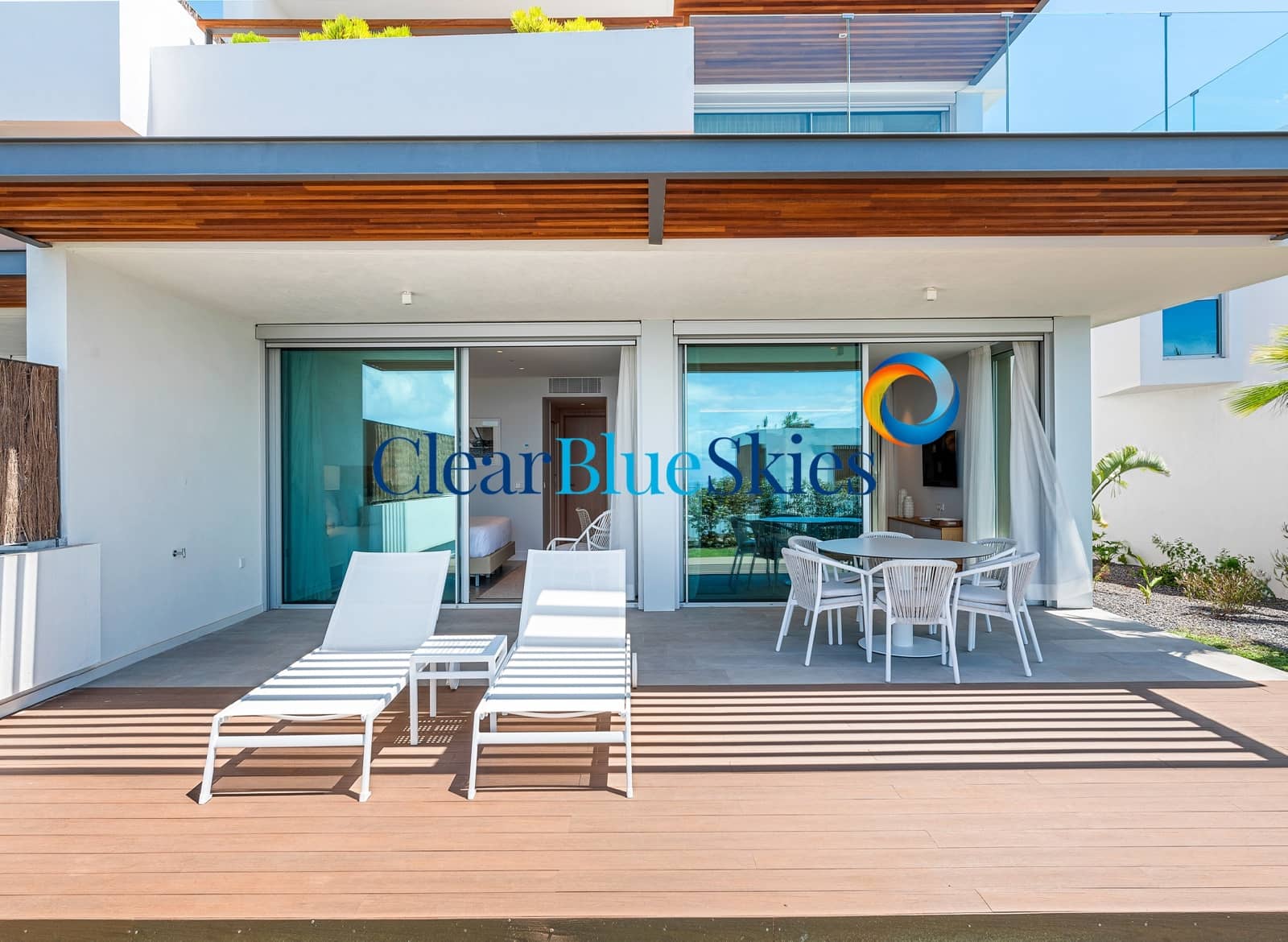 2 bedroom Apartment for sale in Playa San Juan with pool garage - € 1,015,000 (Ref: 9743089)