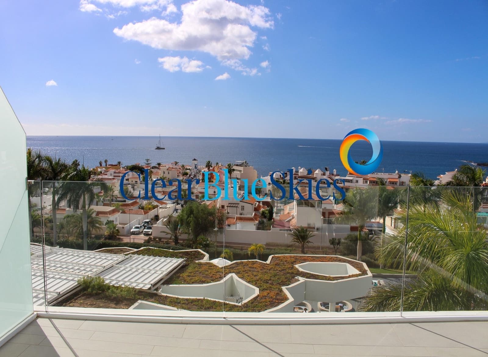 1 bedroom Apartment for sale in La Caleta with pool - € 335,000 (Ref: 9761543)