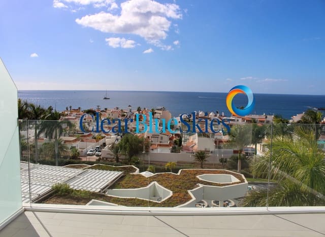 1 soveværelse Lejlighed til salg i La Caleta, Valverde med swimmingpool - € 335.000 (Ref: 9761543)