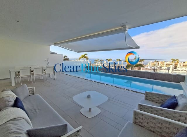 2 soveværelse Lejlighed til salg i La Caleta, Valverde med swimmingpool - € 1.095.000 (Ref: 9761544)