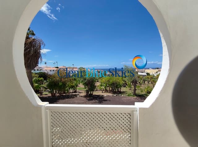 2 soverom Hus til salgs i Callao Salvaje, Adeje med svømmebasseng garasje - € 525 000 (Ref: 9777295)