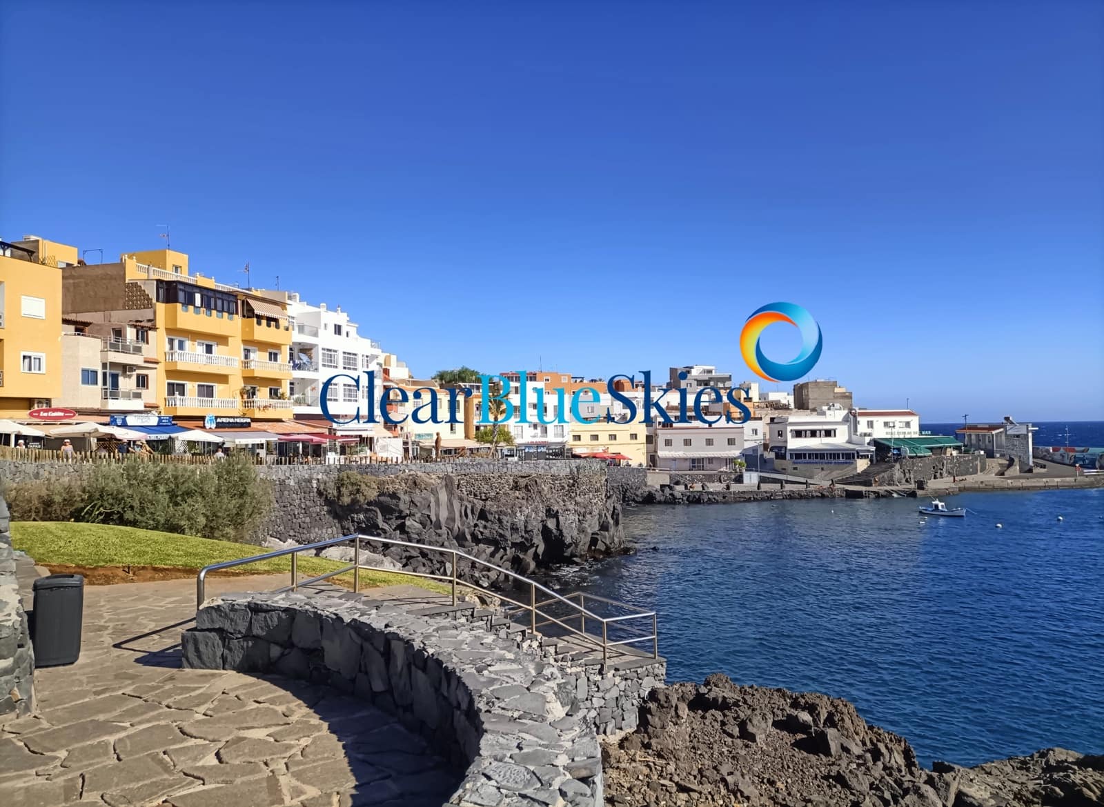 2 bedroom Apartment for sale in Los Abrigos - € 230,000 (Ref: 9793963)