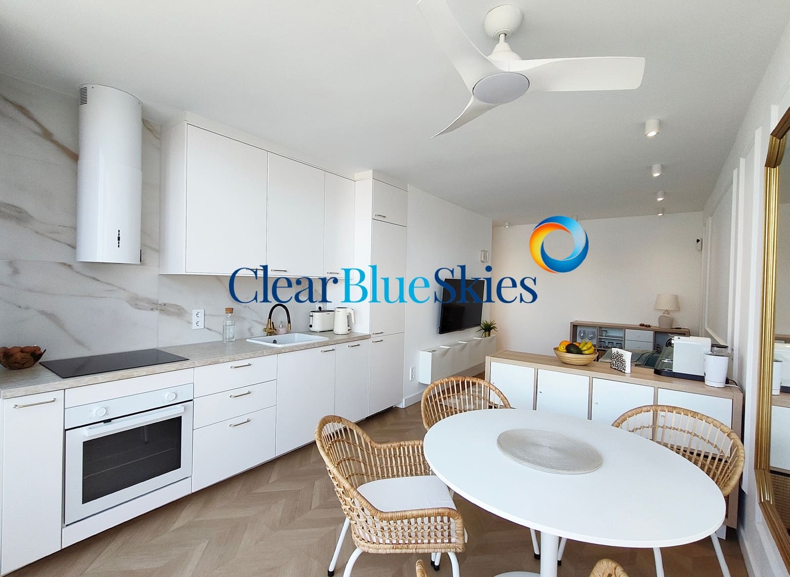 Studio til salgs i Costa del Silencio med garasje - € 195 000 (Ref: 9795770)