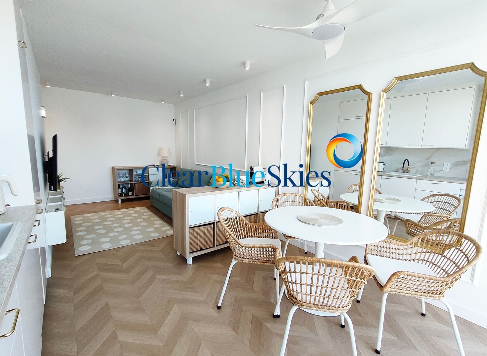 Studio til salgs i Costa del Silencio med garasje - € 195 000 (Ref: 9795770)