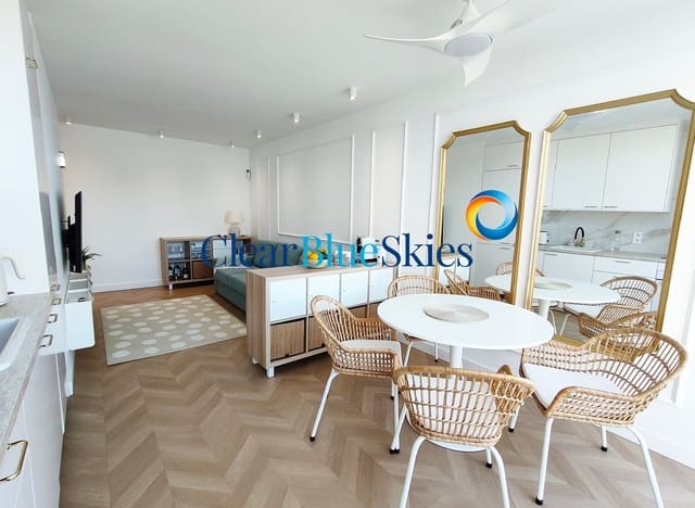 Studio til salgs i Costa del Silencio, Arona med garasje - € 195 000 (Ref: 9795770)