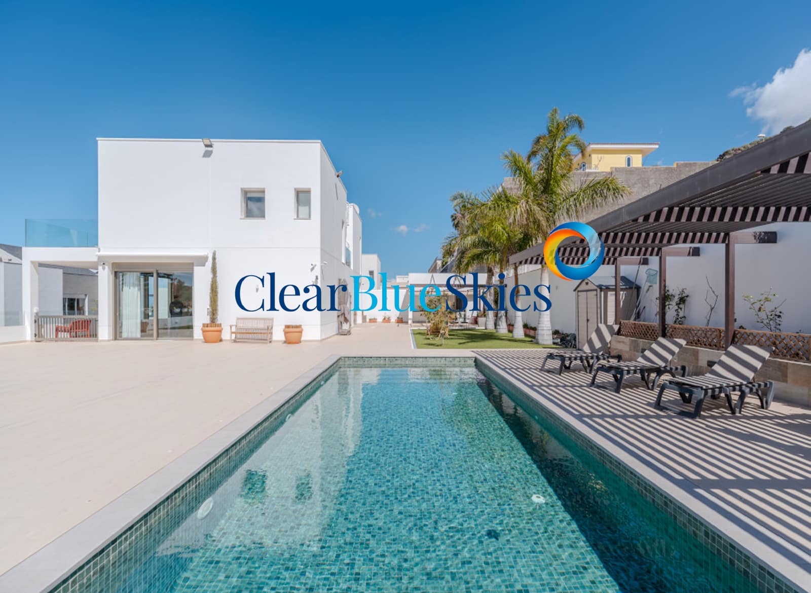 5 bedroom Villa for sale in Torviscas with garage - € 2,100,000 (Ref: 9798445)