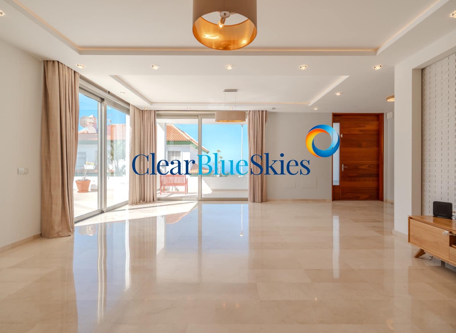 5 bedroom Villa for sale in Torviscas with garage - € 2,100,000 (Ref: 9798445)