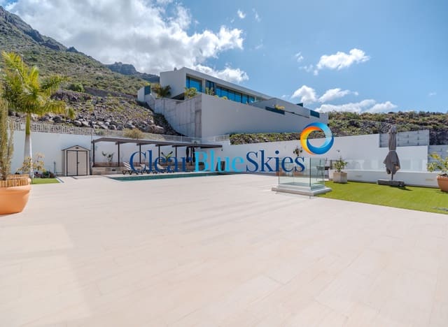 5 Zimmer Villa zu verkaufen in Torviscas, Adeje mit Garage - 2.100.000 € (Ref: 9798445)