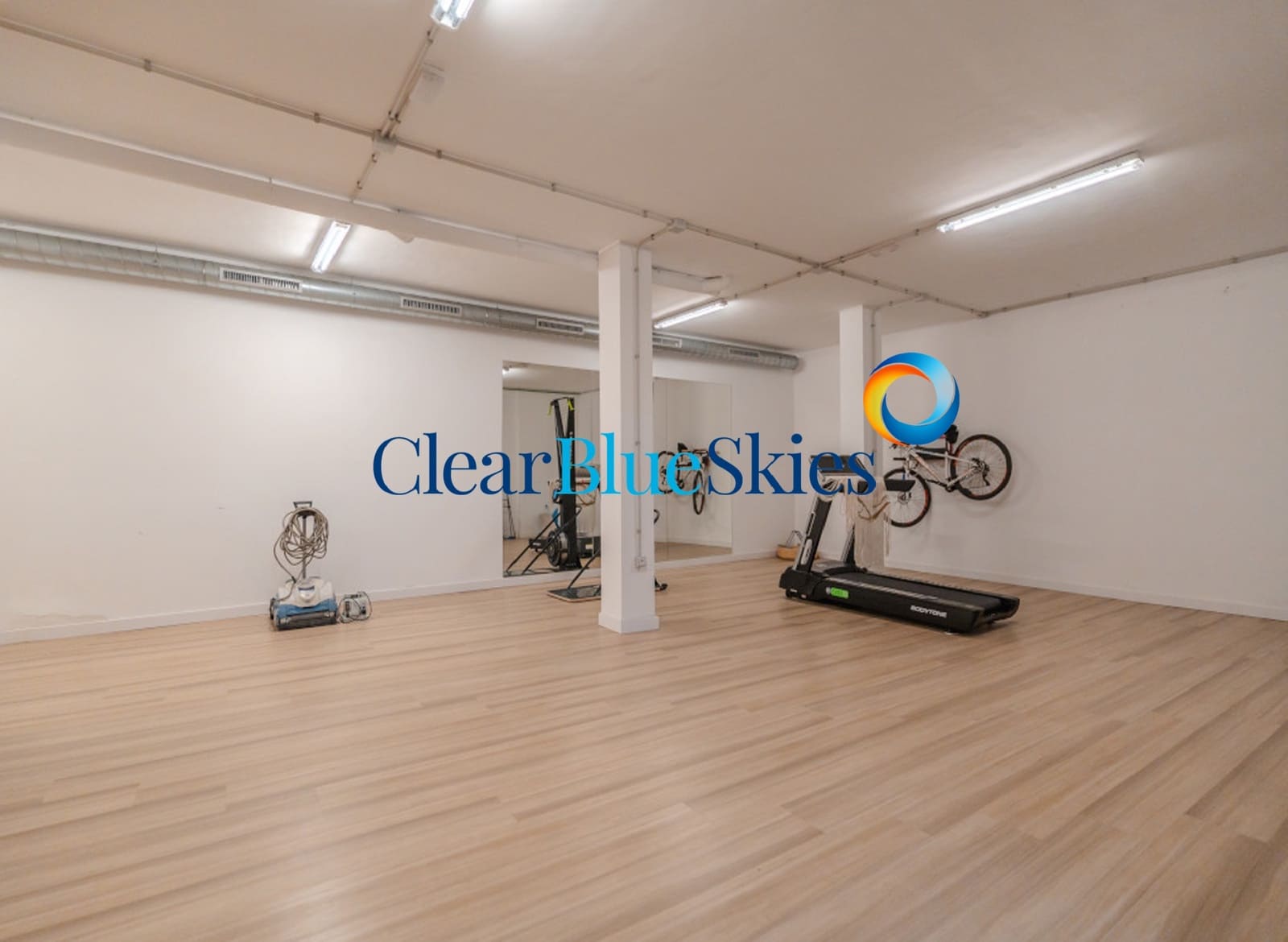 5 bedroom Villa for sale in Torviscas with garage - € 2,100,000 (Ref: 9798445)