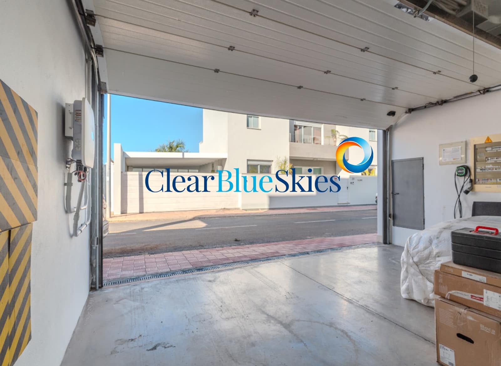 5 bedroom Villa for sale in Torviscas with garage - € 2,100,000 (Ref: 9798445)