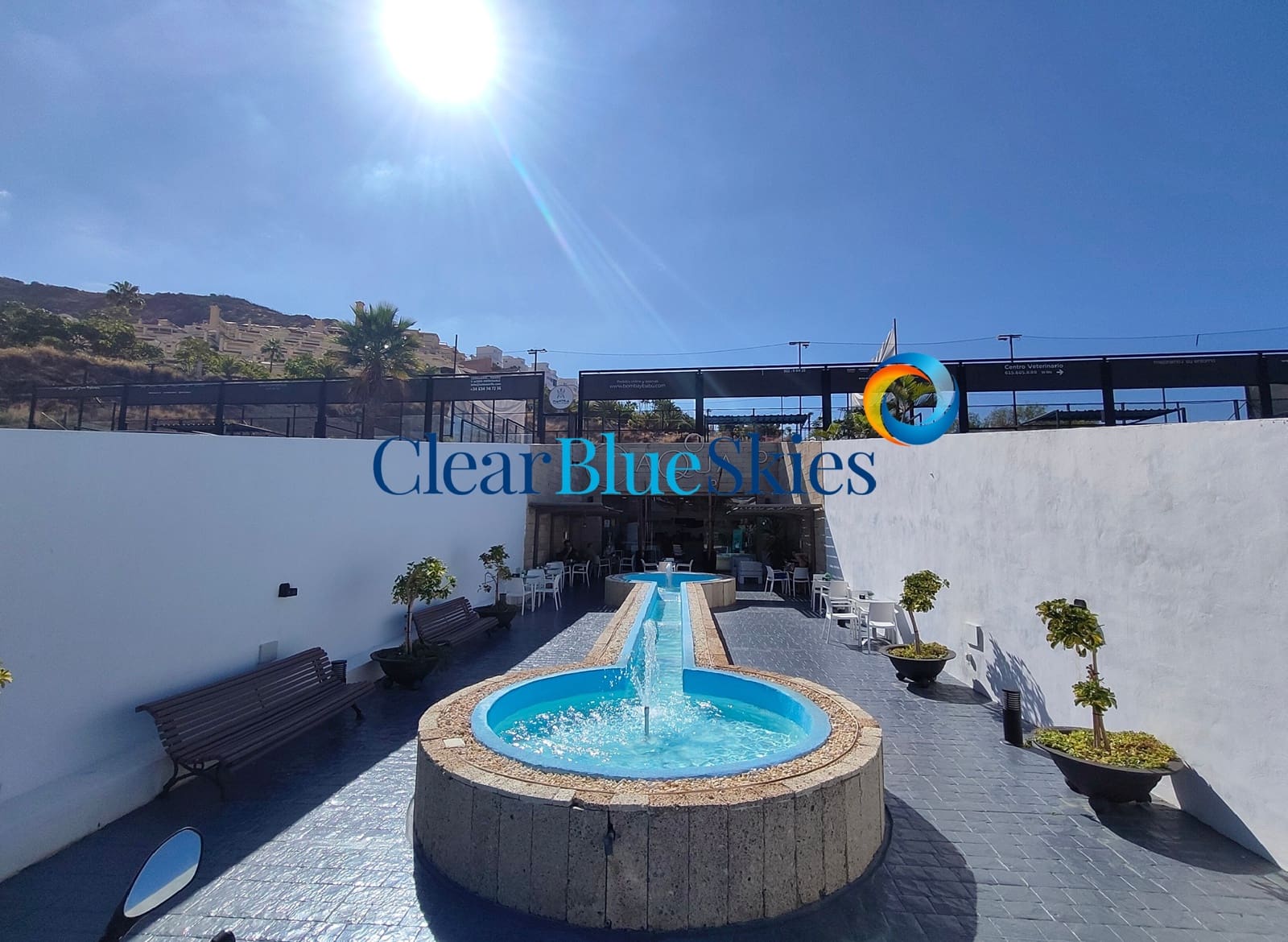 5 bedroom Villa for sale in Torviscas with garage - € 2,100,000 (Ref: 9798445)