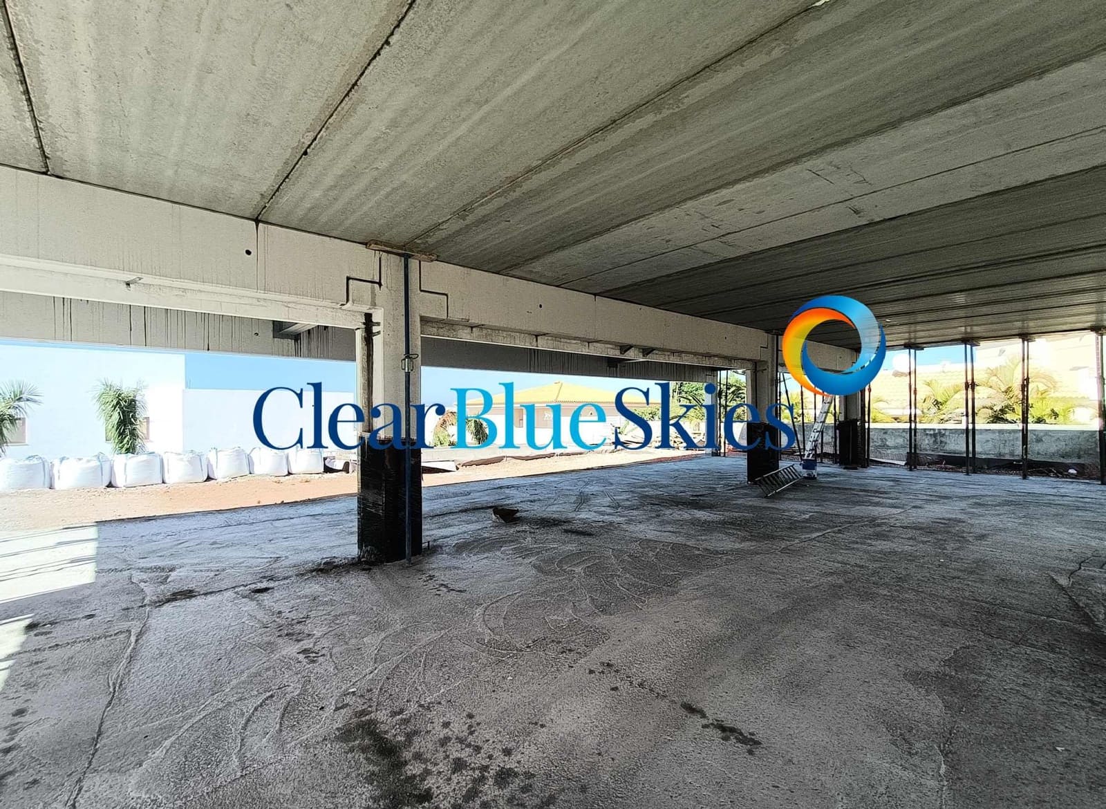 3 sypialnia Willa na sprzedaż w Playa Paraiso z basenem garażem - 2 800 000 € (Ref: 9806929)