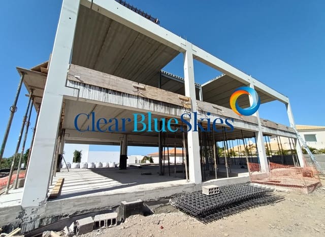 3 sypialnia Willa na sprzedaż w Playa Paraiso, Adeje z basenem garażem - 2 800 000 € (Ref: 9806929)