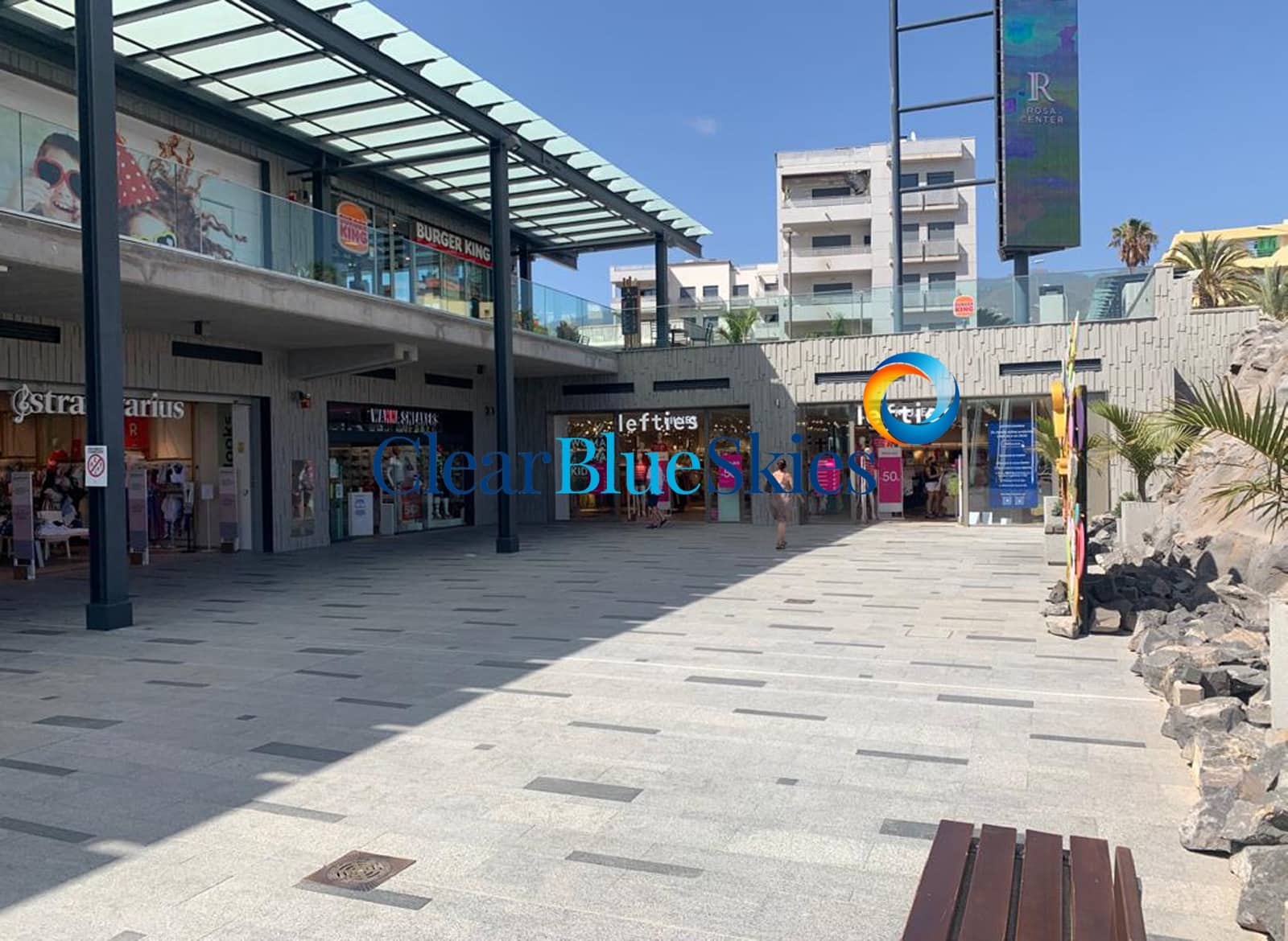 3 sypialnia Willa na sprzedaż w Playa Paraiso z basenem garażem - 2 800 000 € (Ref: 9806929)