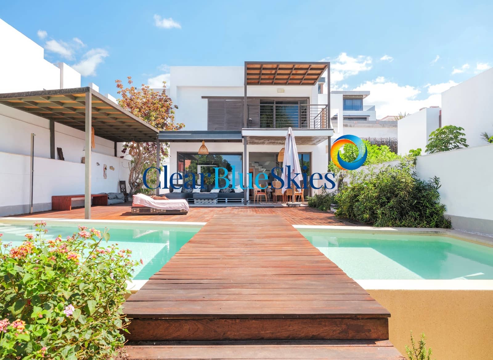 4 sovrum Villa till salu i El Madronal med pool garage - 2 625 000 € (Ref: 9809767)