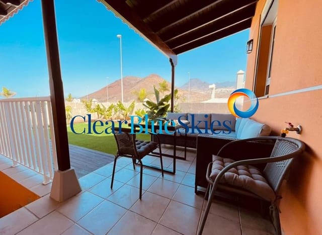 4 Zimmer Villa zu verkaufen in Los Cristianos, Arona mit Garage - 775.000 € (Ref: 9816575)