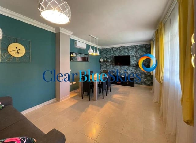 4 Zimmer Villa zu verkaufen in Los Cristianos, Arona mit Garage - 775.000 € (Ref: 9816575)