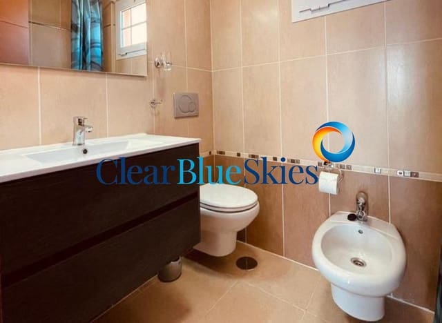 4 Zimmer Villa zu verkaufen in Los Cristianos, Arona mit Garage - 775.000 € (Ref: 9816575)