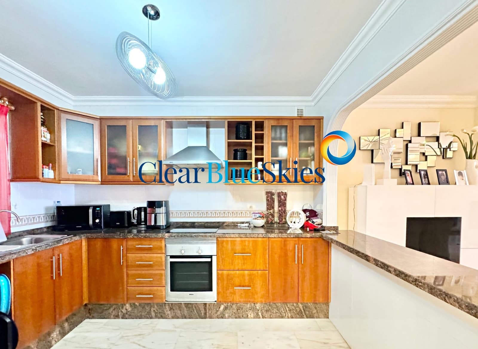 3 bedroom Apartment for sale in Los Gigantes with garage - € 525,000 (Ref: 9819535)