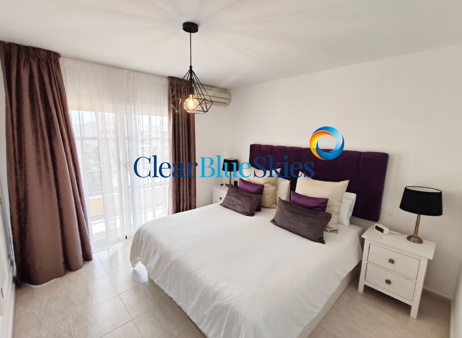 3 bedroom Townhouse for sale in Callao Salvaje with pool garage - € 475,000 (Ref: 9821556)