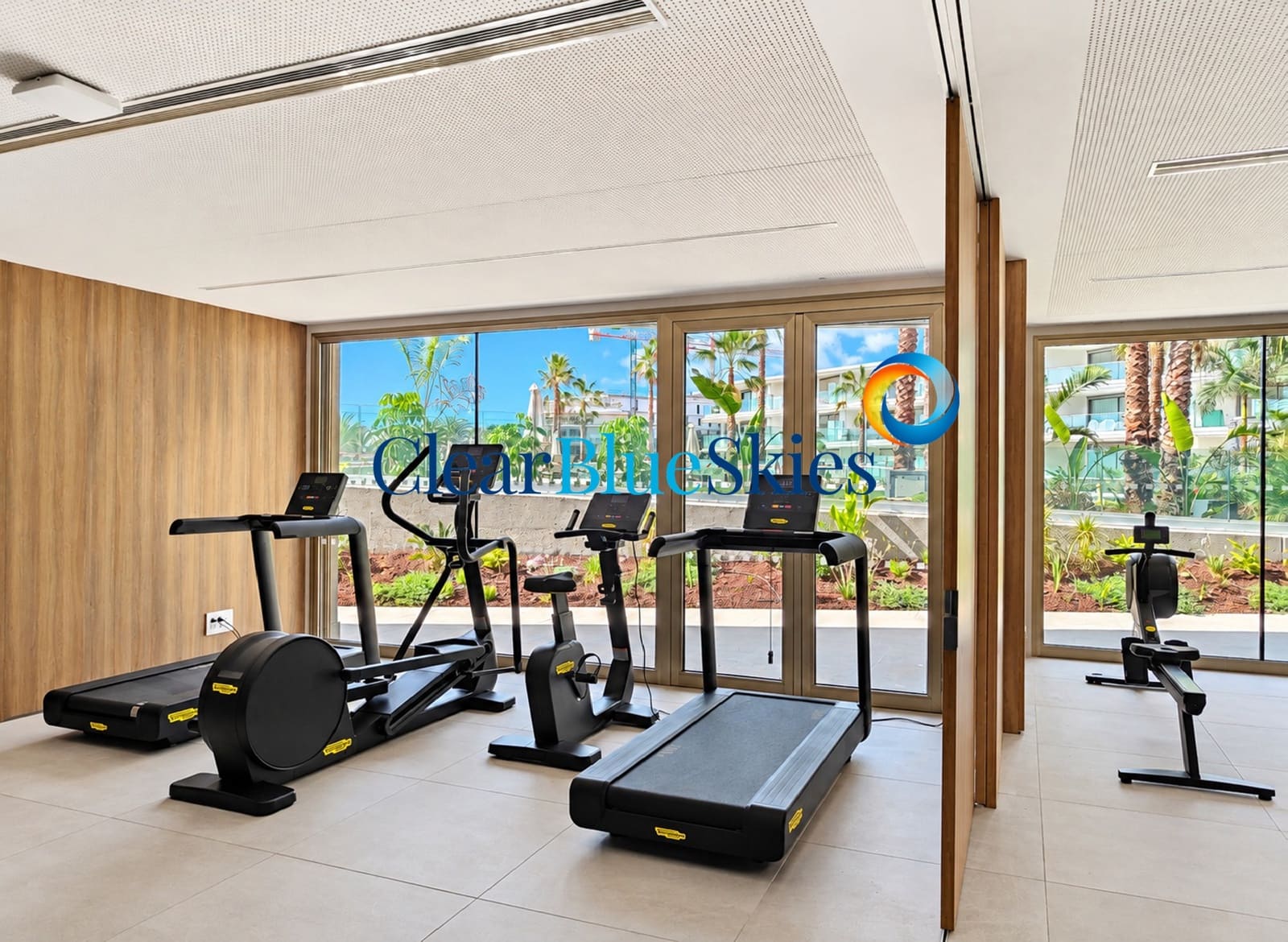 2 bedroom Penthouse for sale in Playa San Juan with pool garage - € 1,280,000 (Ref: 9827472)