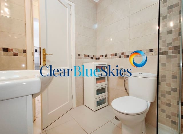 2 quarto Apartamento para venda em Amarilla Golf, San Miguel de Abona com piscina garagem - 265 000 € (Ref: 9834530)