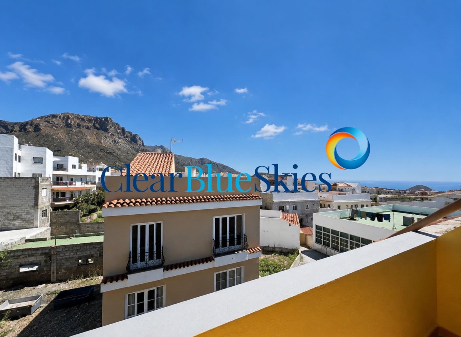 3 Zimmer Haus zu verkaufen in Valle de San Lorenzo mit Garage - 290.000 € (Ref: 9838620)